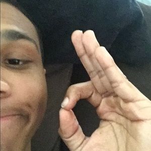 Meet your Posher, Derek